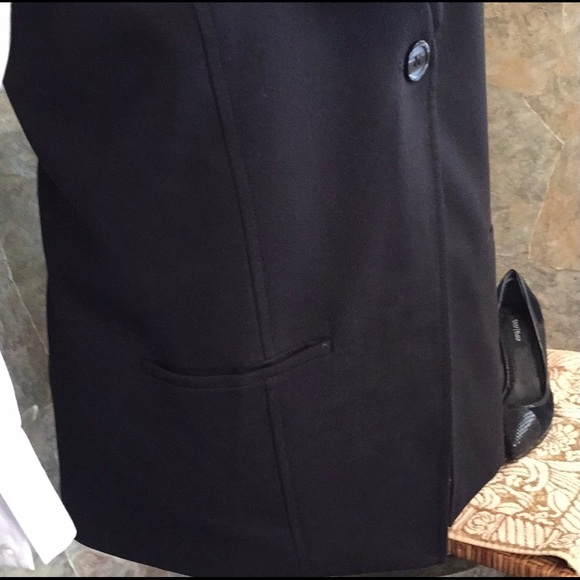 Susan graver🌹stunning black vest - Picture 10 of 12